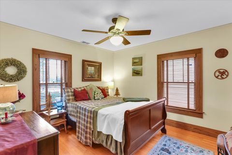 Tiny photo for 707 W Main Street, Urbana, IL 61801 (MLS # 12529872)