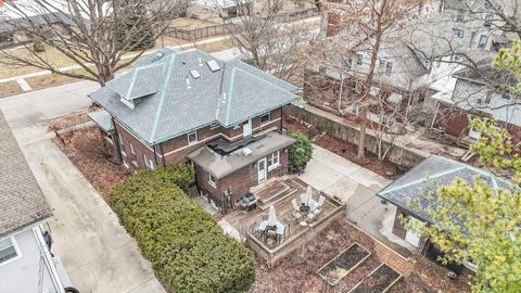 Tiny photo for 707 W Main Street, Urbana, IL 61801 (MLS # 12529872)