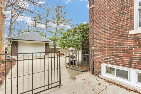 Tiny photo for 707 W Main Street, Urbana, IL 61801 (MLS # 12529872)