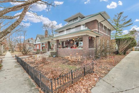 Tiny photo for 707 W Main Street, Urbana, IL 61801 (MLS # 12529872)