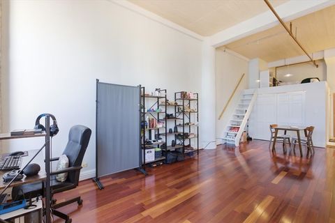 Tiny photo for 801 S Wells Street #1006, Chicago, IL 60607 (MLS # 12569953)