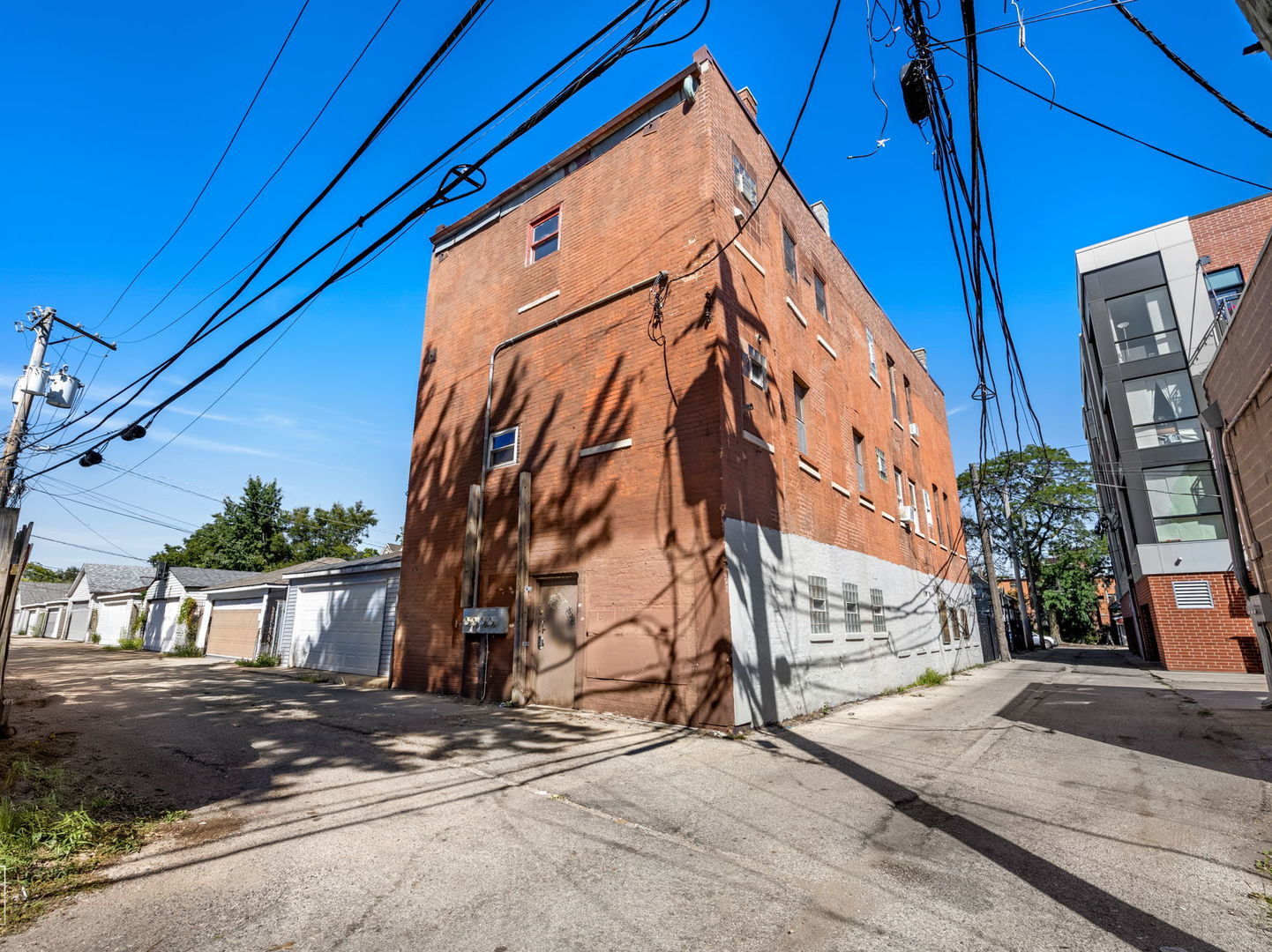 2014 N Whipple Street
