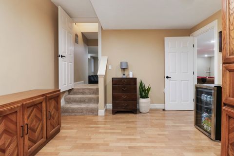 Tiny photo for 4 Scofield Court, Bloomington, IL 61704 (MLS # 12537439)