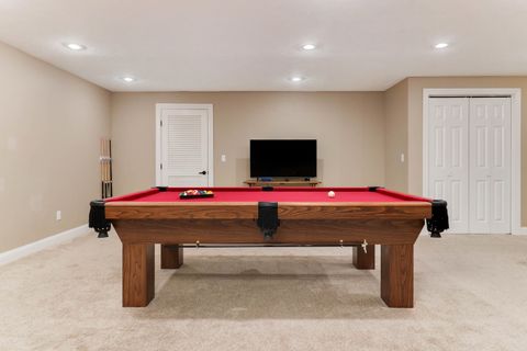 Tiny photo for 4 Scofield Court, Bloomington, IL 61704 (MLS # 12537439)