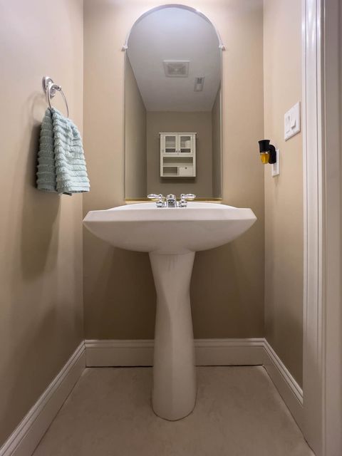 Tiny photo for 4 Scofield Court, Bloomington, IL 61704 (MLS # 12537439)