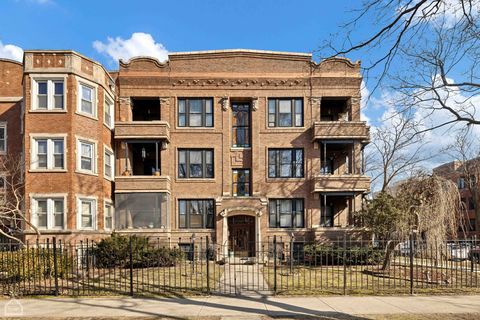 Photo of 6619 N Glenwood Avenue #2S, Chicago, IL 60626 (MLS # 12629950)