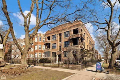 Tiny photo for 6619 N Glenwood Avenue #2S, Chicago, IL 60626 (MLS # 12629950)