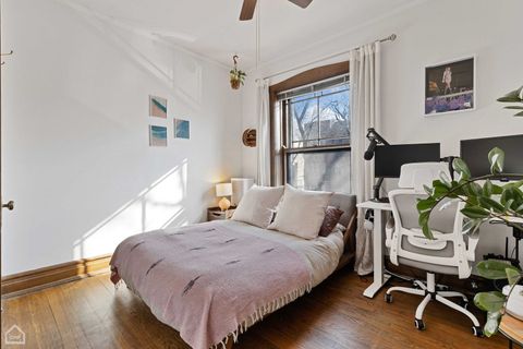 Tiny photo for 6619 N Glenwood Avenue #2S, Chicago, IL 60626 (MLS # 12629950)