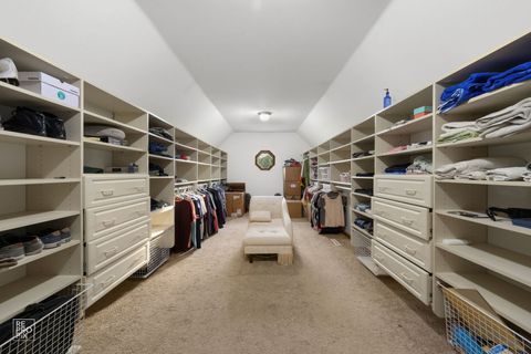 Tiny photo for 6709 Oakwood Manor Drive, Crystal Lake, IL 60012 (MLS # 12612243)