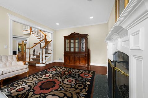 Tiny photo for 6709 Oakwood Manor Drive, Crystal Lake, IL 60012 (MLS # 12612243)