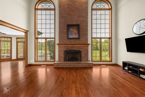 Tiny photo for 6709 Oakwood Manor Drive, Crystal Lake, IL 60012 (MLS # 12612243)