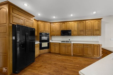 Tiny photo for 6709 Oakwood Manor Drive, Crystal Lake, IL 60012 (MLS # 12612243)