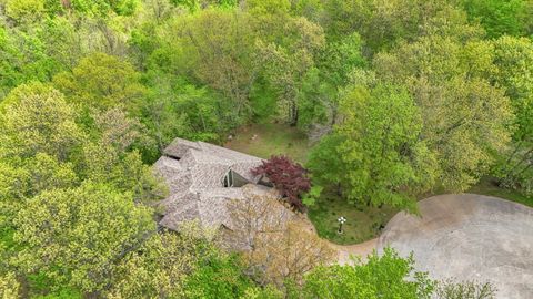 Tiny photo for 5353 Bailey Avenue, Clinton, IL 61727 (MLS # 12627244)