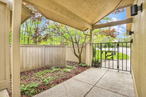 Tiny photo for 5353 Bailey Avenue, Clinton, IL 61727 (MLS # 12627244)