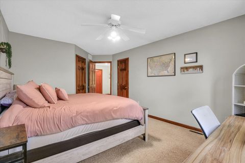 Tiny photo for 5353 Bailey Avenue, Clinton, IL 61727 (MLS # 12627244)