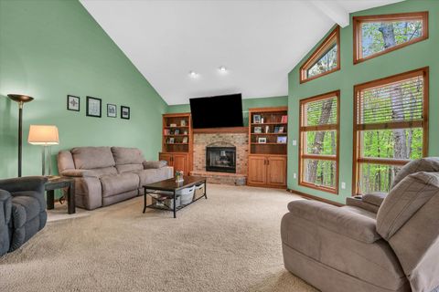 Tiny photo for 5353 Bailey Avenue, Clinton, IL 61727 (MLS # 12627244)