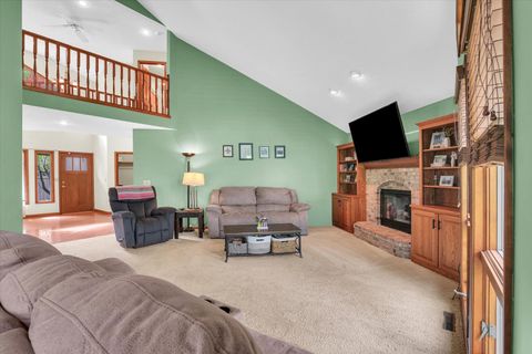 Tiny photo for 5353 Bailey Avenue, Clinton, IL 61727 (MLS # 12627244)