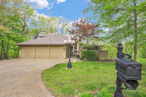 Tiny photo for 5353 Bailey Avenue, Clinton, IL 61727 (MLS # 12627244)