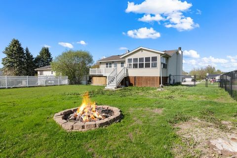 Tiny photo for 109 Blackhawk Drive, Park View, IA 52748 (MLS # 12627284)