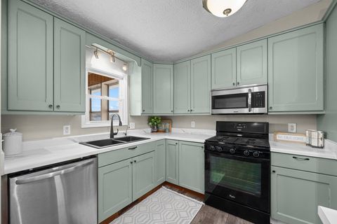 Tiny photo for 109 Blackhawk Drive, Park View, IA 52748 (MLS # 12627284)