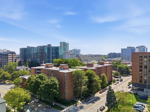 Tiny photo for 1862 Sherman Avenue #1NW, Evanston, IL 60201 (MLS # 12698429)