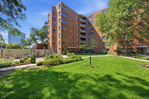 Photo of 1862 Sherman Avenue #1NW, Evanston, IL 60201 (MLS # 12698429)