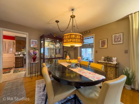 Tiny photo for 8922 PARKSIDE Avenue, Morton Grove, IL 60053 (MLS # 12580135)