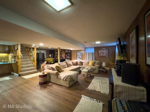 Tiny photo for 8922 PARKSIDE Avenue, Morton Grove, IL 60053 (MLS # 12580135)