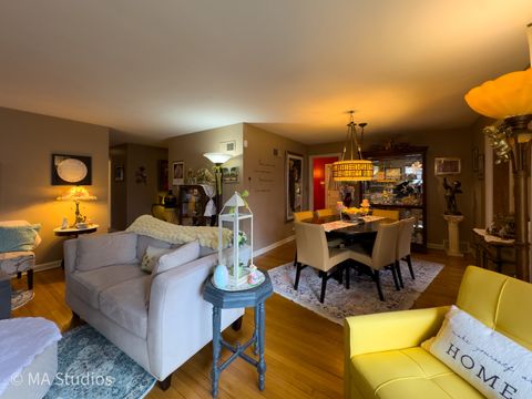 Tiny photo for 8922 PARKSIDE Avenue, Morton Grove, IL 60053 (MLS # 12580135)