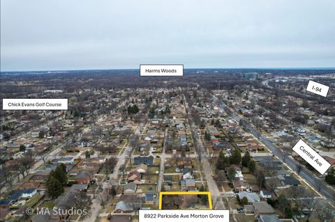 Tiny photo for 8922 PARKSIDE Avenue, Morton Grove, IL 60053 (MLS # 12580135)