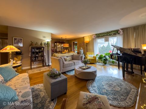 Tiny photo for 8922 PARKSIDE Avenue, Morton Grove, IL 60053 (MLS # 12580135)