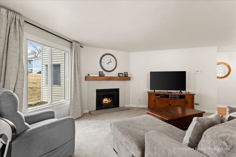 Tiny photo for 2404 Danbury Drive #B1, Woodridge, IL 60517 (MLS # 12573499)