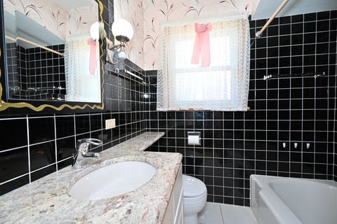 Tiny photo for 2250 Belleview Avenue, Westchester, IL 60154 (MLS # 12725063)