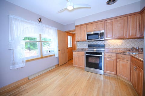 Tiny photo for 2250 Belleview Avenue, Westchester, IL 60154 (MLS # 12725063)