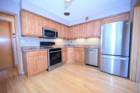 Tiny photo for 2250 Belleview Avenue, Westchester, IL 60154 (MLS # 12725063)