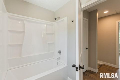 Tiny photo for 814 JONES Street, Le Claire, IA 52753 (MLS # QC4265722)