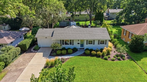 Tiny photo for 191 Peterson Parkway, Crystal Lake, IL 60014 (MLS # 12744059)