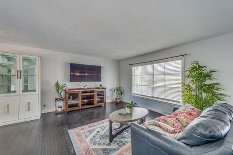 Tiny photo for 121 S Addison Road, Wood Dale, IL 60191 (MLS # 12542894)