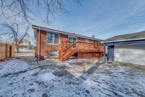 Tiny photo for 121 S Addison Road, Wood Dale, IL 60191 (MLS # 12542894)