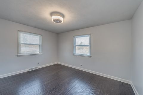 Tiny photo for 121 S Addison Road, Wood Dale, IL 60191 (MLS # 12542894)