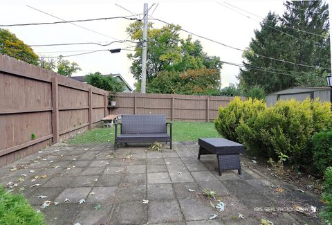 Tiny photo for 4910 Fountain Lane, Mccullom Lake, IL 60050 (MLS # 12507860)