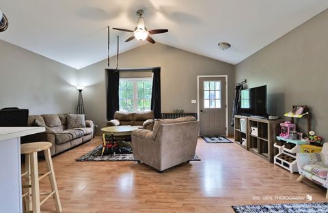 Tiny photo for 4910 Fountain Lane, Mccullom Lake, IL 60050 (MLS # 12507860)