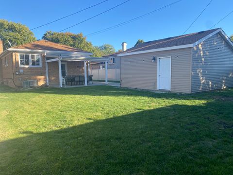 Tiny photo for 10008 S Kolin Avenue, Oak Lawn, IL 60453 (MLS # 12500302)