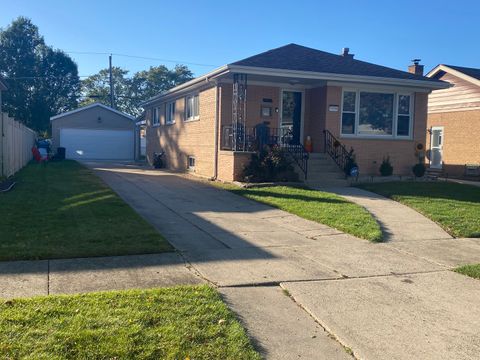 Photo of 10008 S Kolin Avenue, Oak Lawn, IL 60453 (MLS # 12500302) Photo of 10008 S Kolin Avenue, Oak Lawn, IL 60453 (MLS # 12500302)