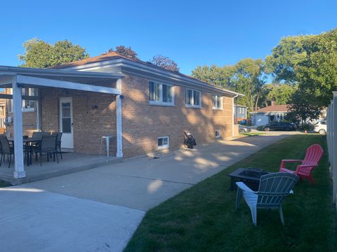 Tiny photo for 10008 S Kolin Avenue, Oak Lawn, IL 60453 (MLS # 12500302)