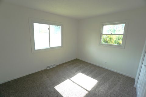 Tiny photo for 5015 Valentine Place, Rockford, IL 61108 (MLS # 12499795)