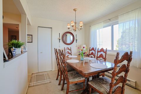 Tiny photo for 230 Klein Creek Court #F, Carol Stream, IL 60188 (MLS # 12600662)