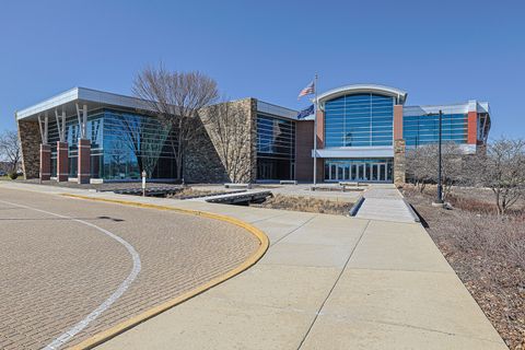 Tiny photo for 230 Klein Creek Court #F, Carol Stream, IL 60188 (MLS # 12600662)