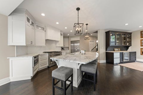 Tiny photo for 303 Cardinal Drive, Bloomingdale, IL 60108 (MLS # 12708855)