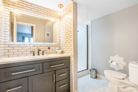 Tiny photo for 9800 S Karlov Avenue #1B, Oak Lawn, IL 60453 (MLS # 12559189)